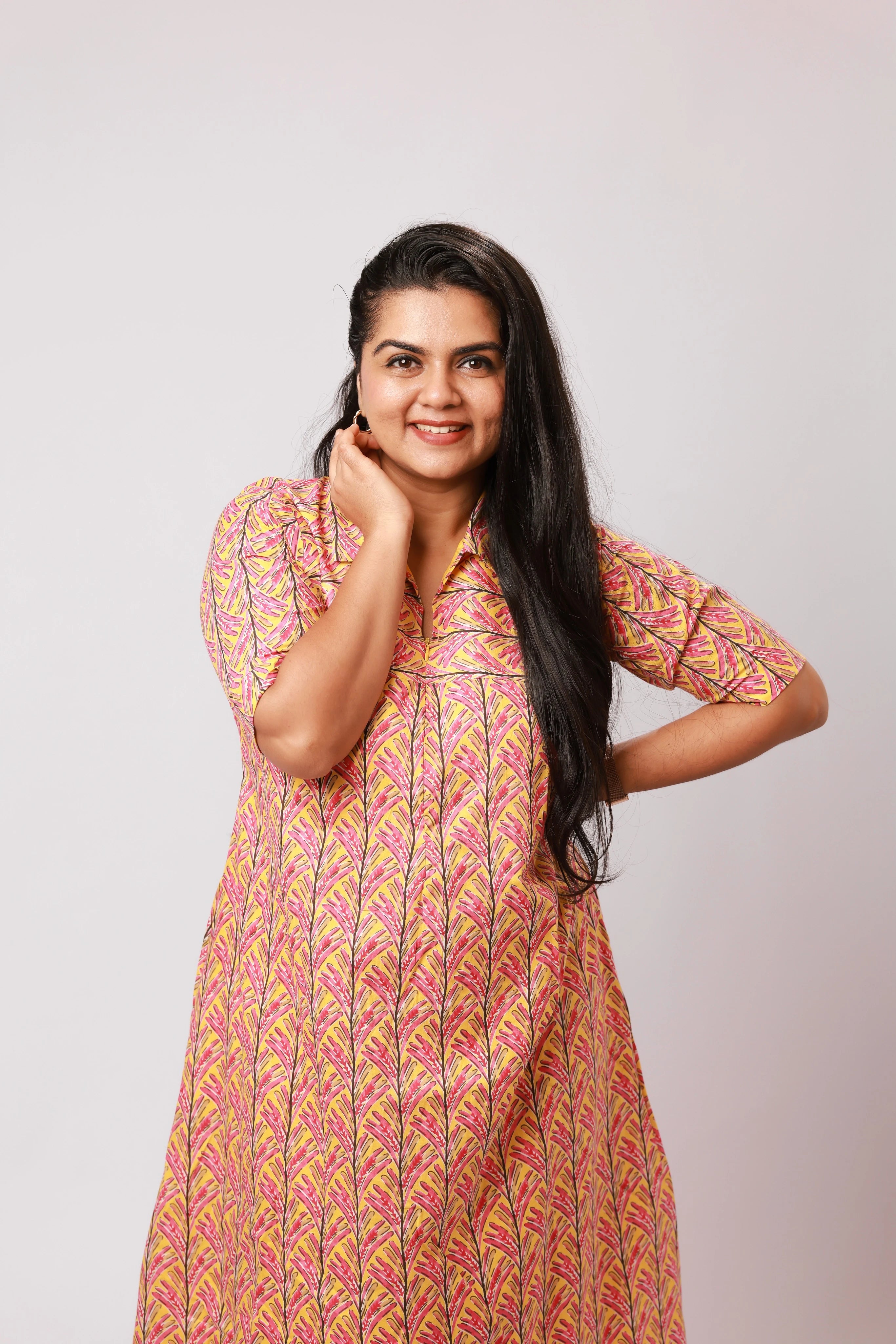 TF26103 - Sunshine Palm Cotton Midi Dress Centre Zip