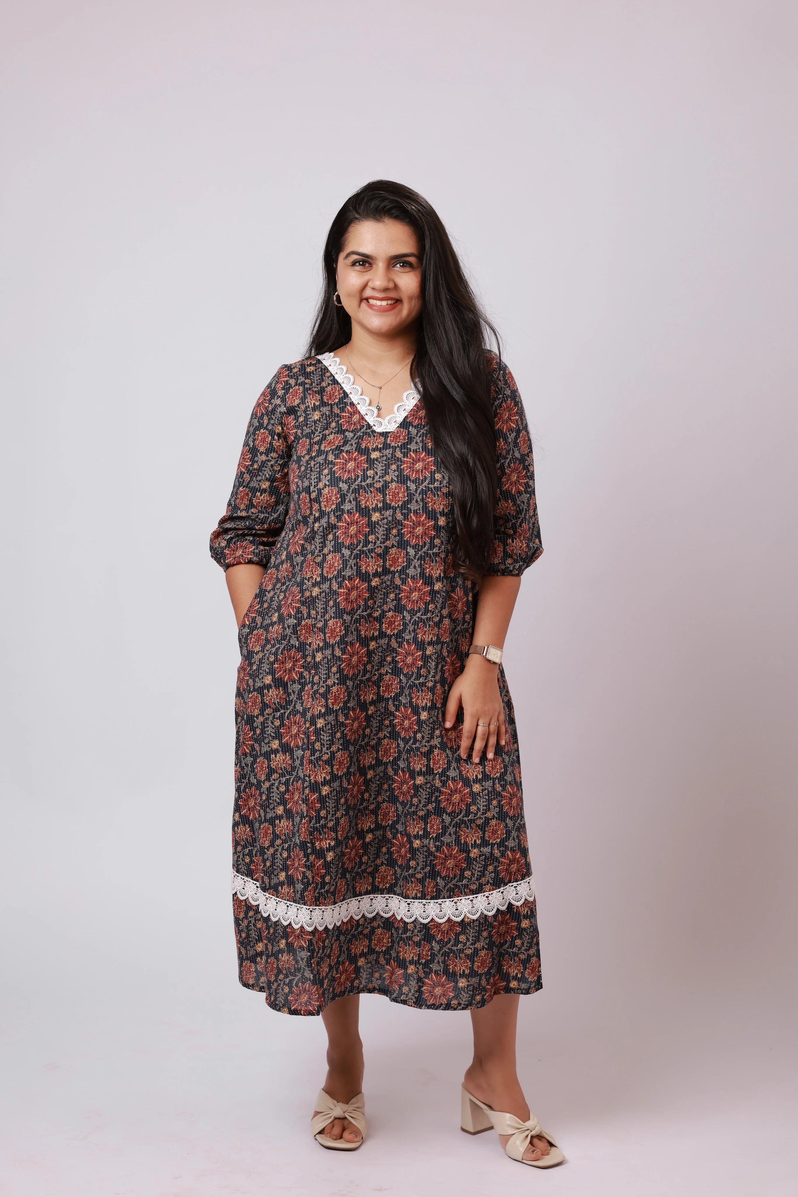TF26102 - Midnight Bloom Lace Midi Dress